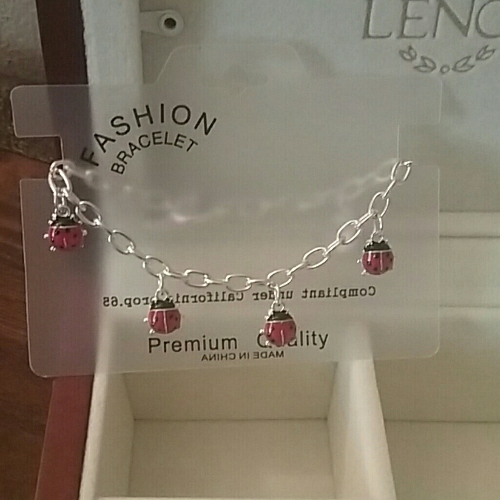 Fashion Lady Bug Charm Bracelet with Toggle clasp